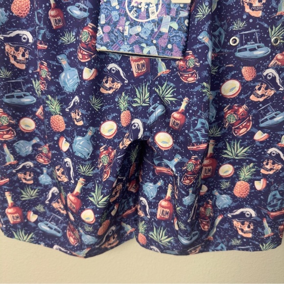Peter Millar NWT Men’s Ship Faced Pirate Swim Trunks - Picture 10 of 10